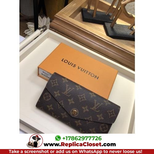Louis Vuitton Wallet - Image 3