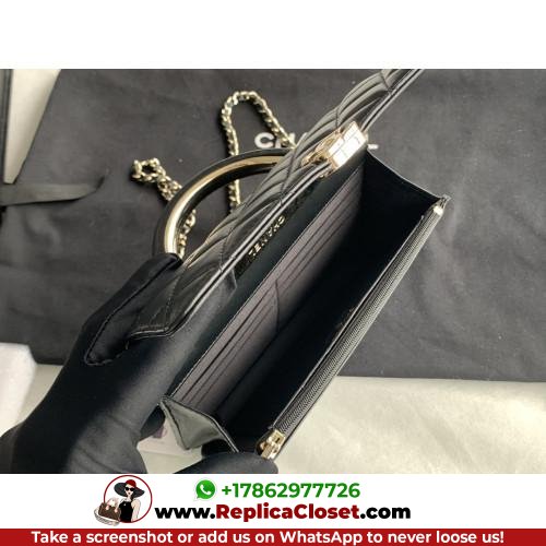 Chanel WOC - Image 8