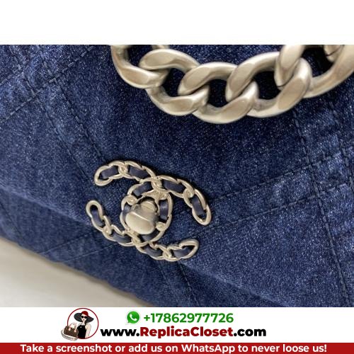 Chanel 19 Bag - Image 3