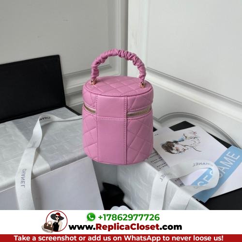 Chanel Bucket - Image 2