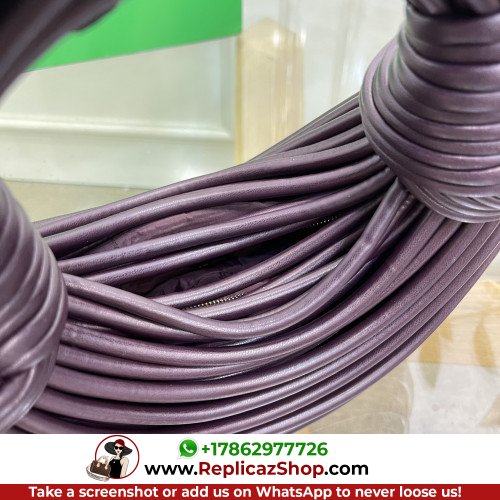 Bottega Veneta Jodie-22x6.5x15.5CM - Image 9