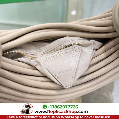 Bottega Veneta Jodie-22x6.5x15.5CM - Image 10