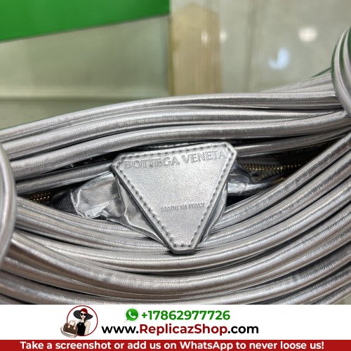 Bottega Veneta Jodie-22x6.5x15.5CM - Image 10