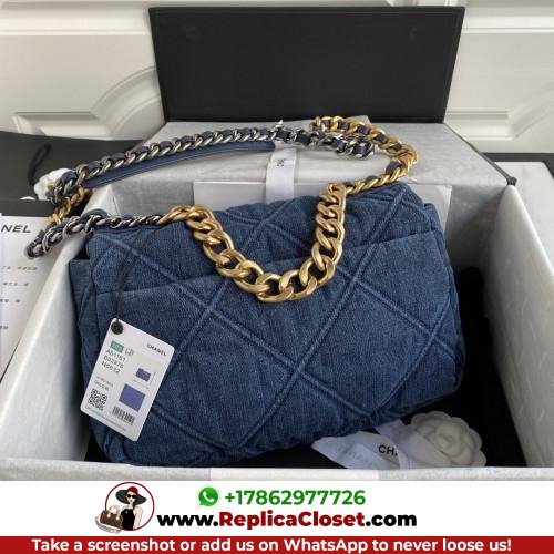 Chanel 19 Bag - Image 2