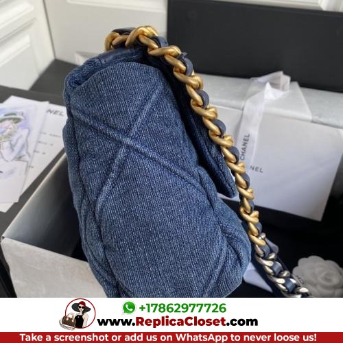 Chanel 19 Bag - Image 5