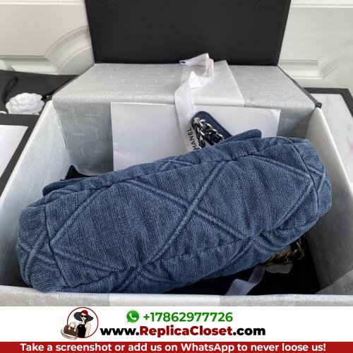 Chanel 19 Bag - Image 6