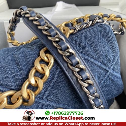 Chanel 19 Bag - Image 7