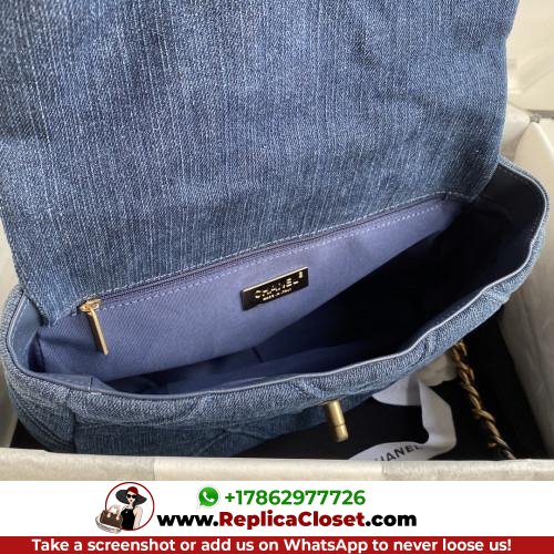 Chanel 19 Bag - Image 8