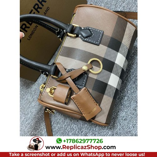 Burberry Bag - Image 3