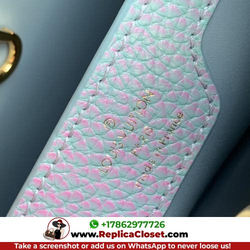 Louis Vuitton Capucines - Image 9