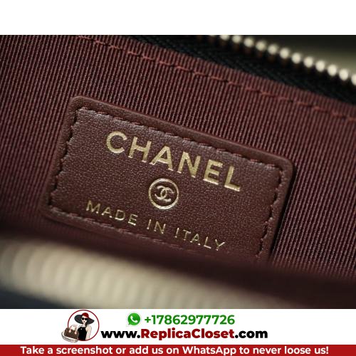 Chanel Wallet - Image 11