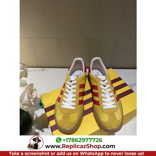 Gucci Low Top Sneakers - Image 3