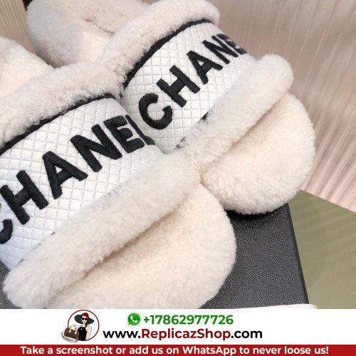 Dior Sandals & Slides - Image 3