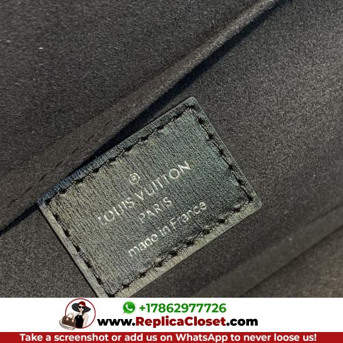 Louis Vuitton Petite Malle - Image 2