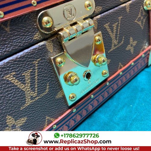 Louis Vuitton Travel Bag - Image 5