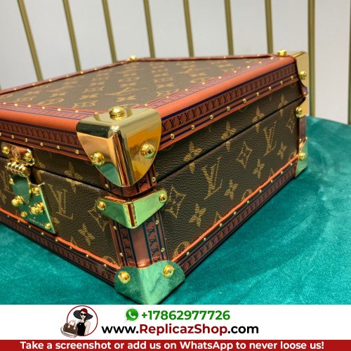 Louis Vuitton Travel Bag - Image 7