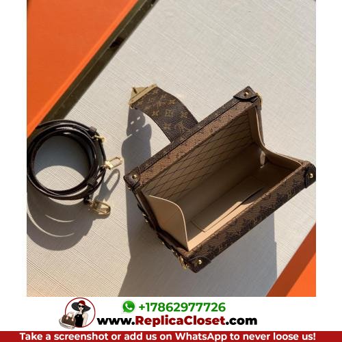 Louis Vuitton Petite Malle - Image 7