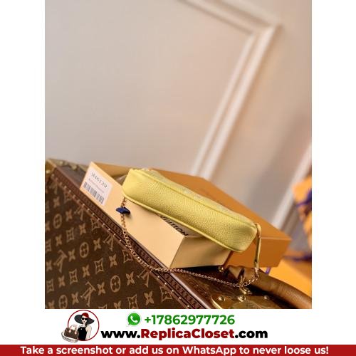 Louis Vuitton Wallet - Image 4