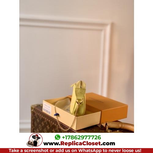 Louis Vuitton Wallet - Image 6