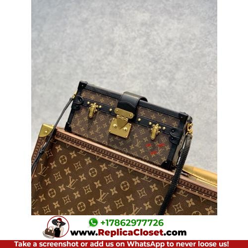 Louis Vuitton Petite Malle
