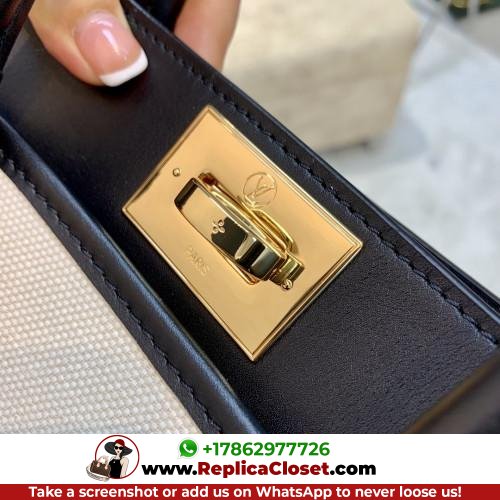 Louis Vuitton Tote - Image 5