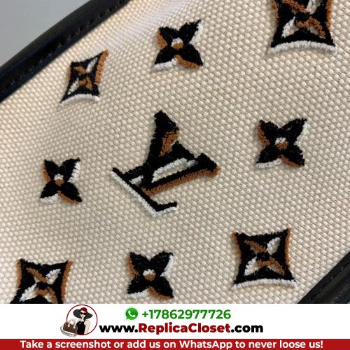 Louis Vuitton Tote - Image 7