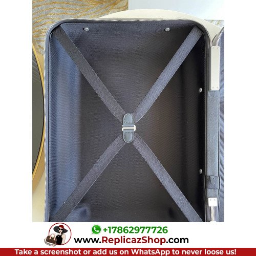 Louis Vuitton Travel Bag - Image 5