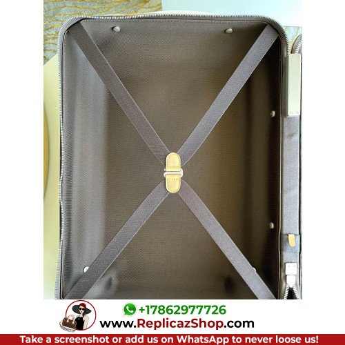 Louis Vuitton Travel Bag - Image 6