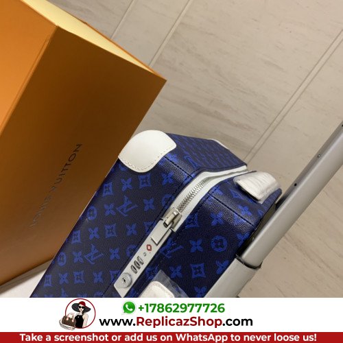 Louis Vuitton Travel Bag - Image 2