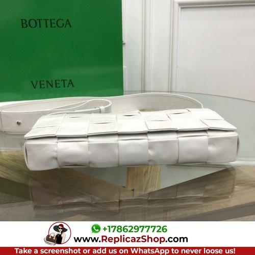 Bottega Veneta Bag - Image 4