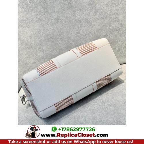 Louis Vuitton Kepall - Image 3