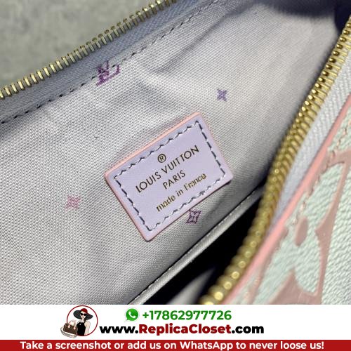 Louis Vuitton Tote - Image 3