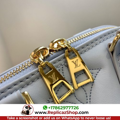 Louis Vuitton Alma - Image 5