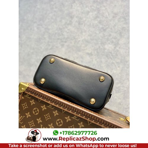 Louis Vuitton Alma - Image 7