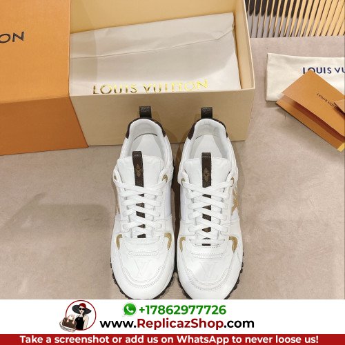 Louis Vuitton Low Top Sneakers - Image 3
