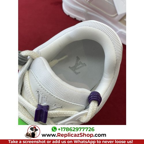 Louis Vuitton Low Top Sneakers - Image 6