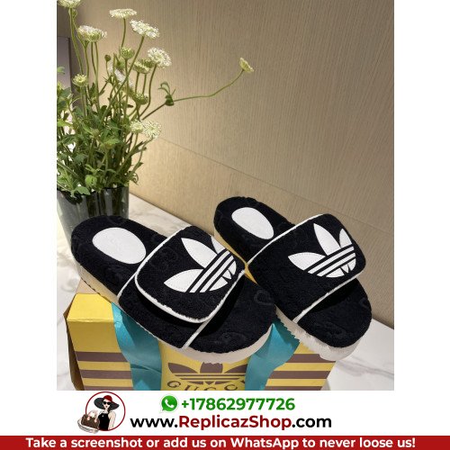 Gucci Sandals & Sliders