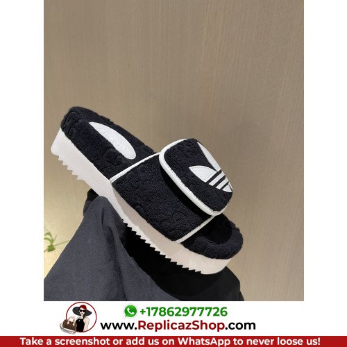 Gucci Sandals & Sliders - Image 6