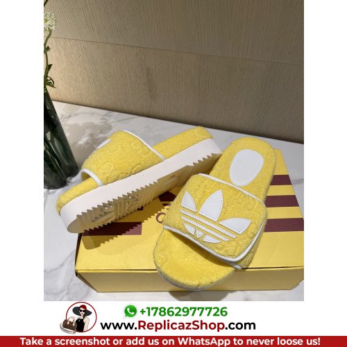 Gucci Sandals & Sliders - Image 4