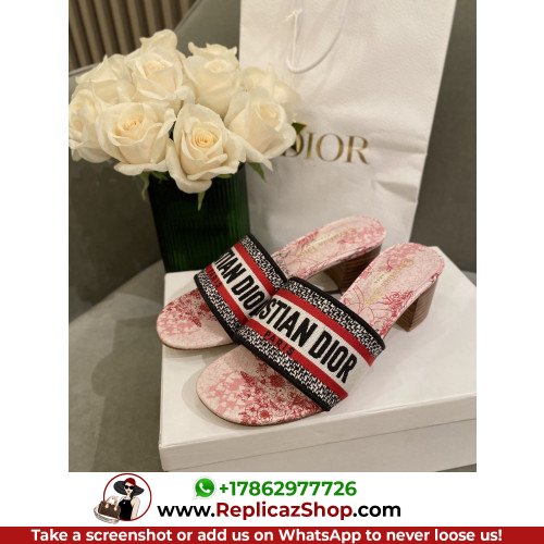 Dior Sandals & Slides - Image 3