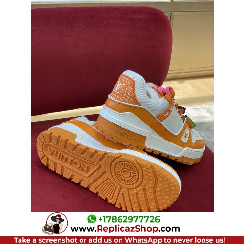 Louis Vuitton Low Top Sneakers - Image 9