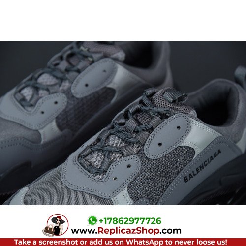 Balenciaga Triple Sneakers - Image 2