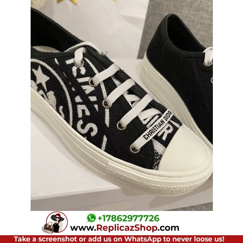 Dior Low Top Sneakers - Image 4