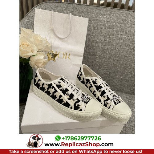 Dior Low Top Sneaker - Image 2