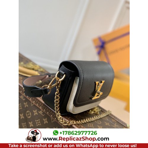 Louis Vuitton Favorite - Image 3