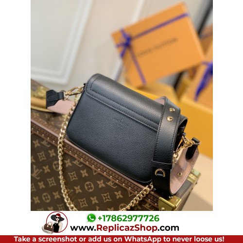 Louis Vuitton Favorite - Image 5