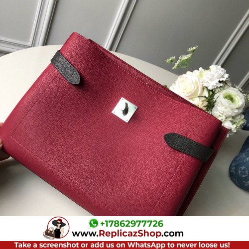 Louis Vuitton Favorite - Image 6