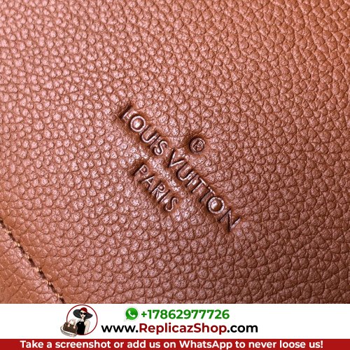 Louis Vuitton Favorite - Image 9