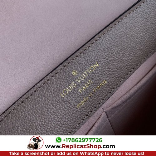 Louis Vuitton Favorite - Image 8