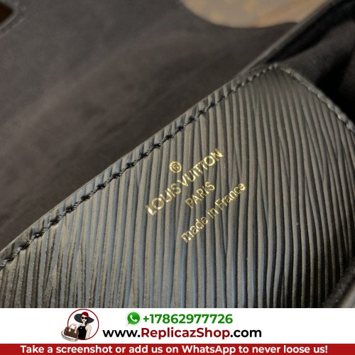 Louis Vuitton Wallet - Image 2